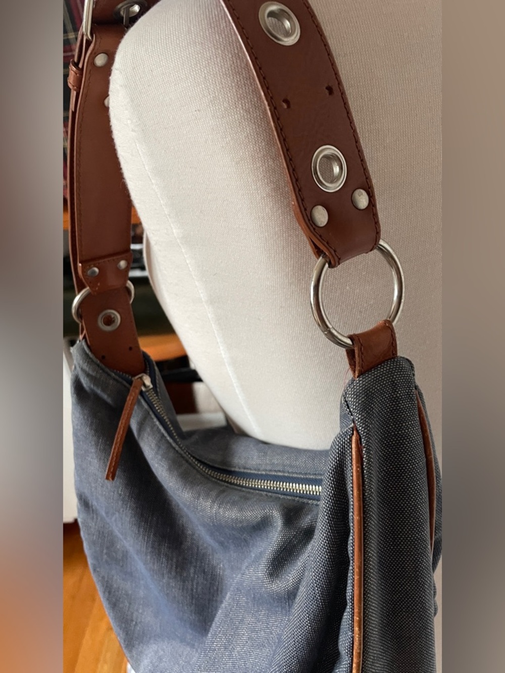 Banana Republic // Blue Canvas Shoulder Bag Crossbody Tan Leather Strap and Trim - Picture 8 of 15